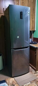 Lednice s mrazákem LG GBB39DSDZ