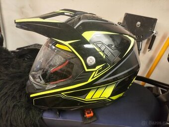 Prodam helmu Max