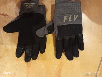 Motorkářské rukavice