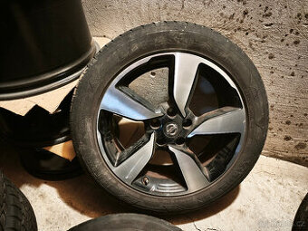 Nissan Qashqai II - originál 18" alu disky