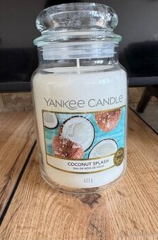 Svíčka Yankee candle Coconut splash