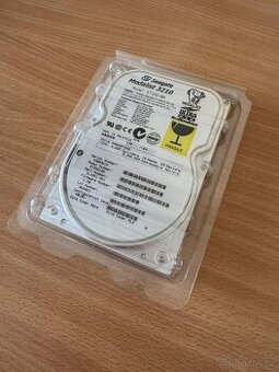 Retro HDD 3.5" Seagate Medalist 3210 (3.2 GB) – Model ST332