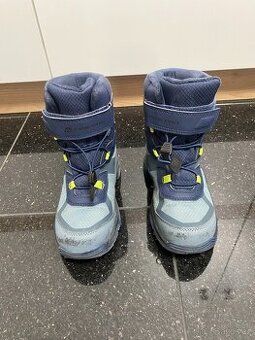 Chlapecké zimní boty vel. 33