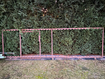 PRODÁM POUŽITOU BRÁNU A BRÁNKU