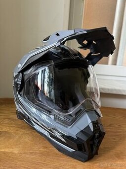 Helma na motorku Cyber UX-33 šedo černá velikost S