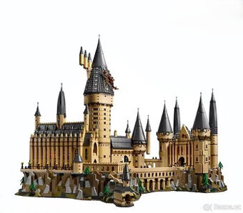 STAVEBNICE Harry Potter 71043 Bradavický hrad (NÁHRADA)