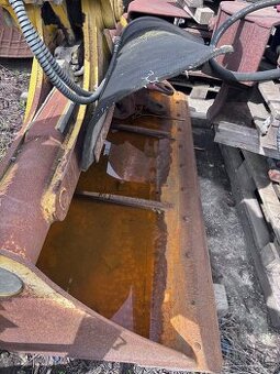 Hydraulická svahovka Liebherr / NEW Holland