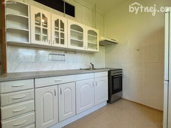 Pronájem bytu 3+1 60 m² Kmochova, Olomouc - Nová Ulice