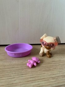 LPS Littlest Pet Shop Pejsek Boxer + pelíšek, brýle