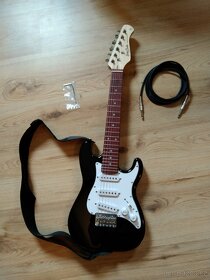 Elektrická kytara  - Harley Benton ST-JUNIOR BK - 1