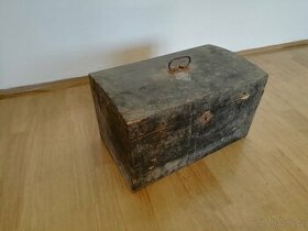 Vojenský dřevěný kufr, truhla, truhlice,...