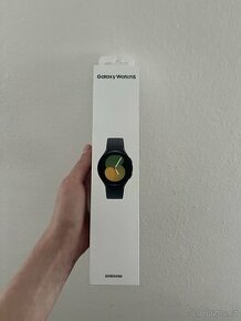 Samsung Galaxy Watch 5 - 1