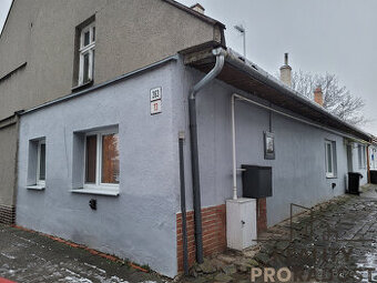 Prodej rodinný domu Holešov - 1