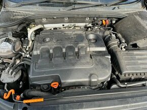 Motor 2.0tdi 110kw kod:CKFC Škoda Octavia 3