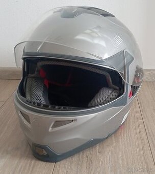 Helma (vyklápěcíí) na motorku (velikost L 59-60cm)