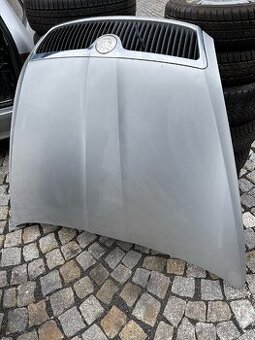 Škoda Octavia 2 - Kapota