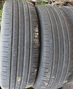 2x 215/55 R17 94V letní pneumatiky Continental hloubka dezén