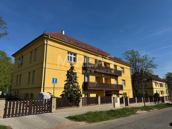 Milovice, prodej bytu 3+kk 58 m2 + balkón 9 m2 + parkovací s