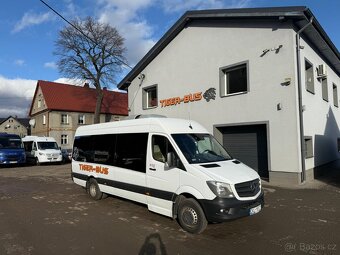 Mercedes-Benz Sprinter 516
