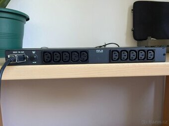 Furman M-10LX E - Napájecí distributor