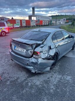 BMW e90