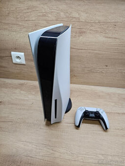 Sony PS5 BD + 2TB Crucial P5 Plus