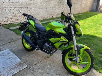 Benelli 125 BN