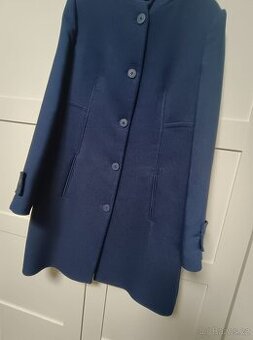 Nový značkový kabát Benetton vel. 36