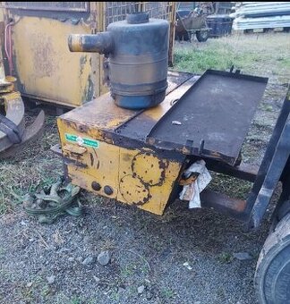 Nádrž hydraulika LKT 81 S I Turbo - 1