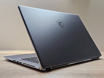 17" 165HZ DOTYKOVÝ_MSI CREATOR Z17HX_32GB_2TB_RTX 4070 8GB
