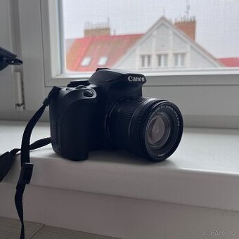 Canon EOS 850D + Objektiv EF-S18-55mm