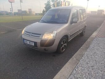 Citroen Berlingo 2,0 HDI 5 místní