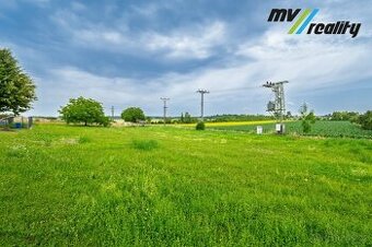 Úmyslovice - Prodej pozemku pro bydlení, 1 731 m2 , okr. Nym
