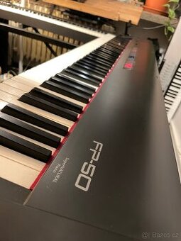 Stage piano Roland FP50