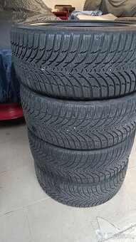 215/40/17 zimní