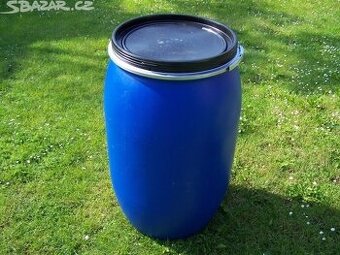 Plastové sudy 220L