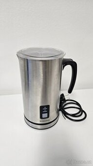 Šlehač, napěňovač, ohřívač mléka Siguro