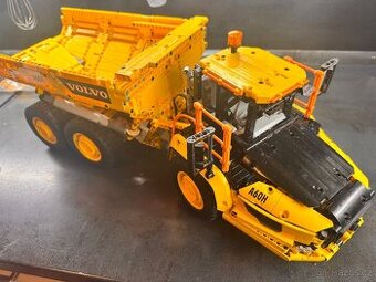 LEGO Technic 42114 Kloubový dampr Volvo 6x6