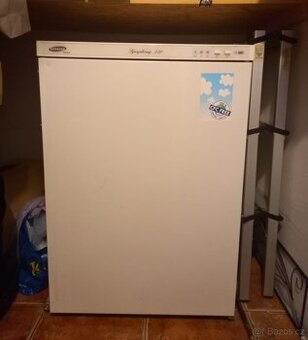 Šuplíkový mrazák