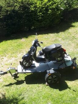 Přívěsný vozík na motorku