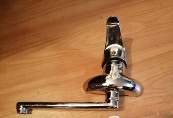 Baterie vodovodní oblá