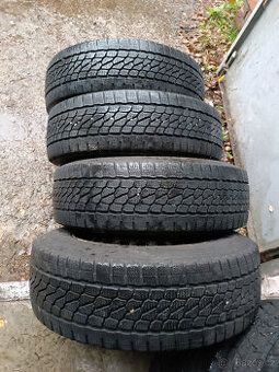 VW T5 T6 - disky 6,5x16 et51 + zimní 205/65/16C