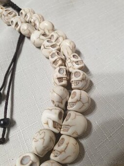 Kamenný náhrdelník 2x, Kali mala