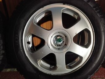 Alu disky originál Škoda 6,5J x 15 H2, 5x100, ET 43