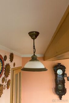 Sada rustikálních světel vč stojacích lamp