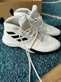 Adidas basketbalova obuv