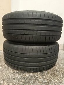 Nove Letni pneu 225/40/19 Michelin Pilot Sport 4, rok vyrob