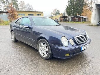Mercedes Benz CLK320