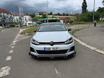 VW Golf 7 Facelift GTI Look ( Odpočet DPH )