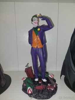 Sběratelská figurka Diamond Select Joker